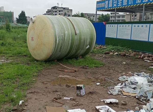 肇庆遂宁船山区10立方玻璃钢化粪池项目